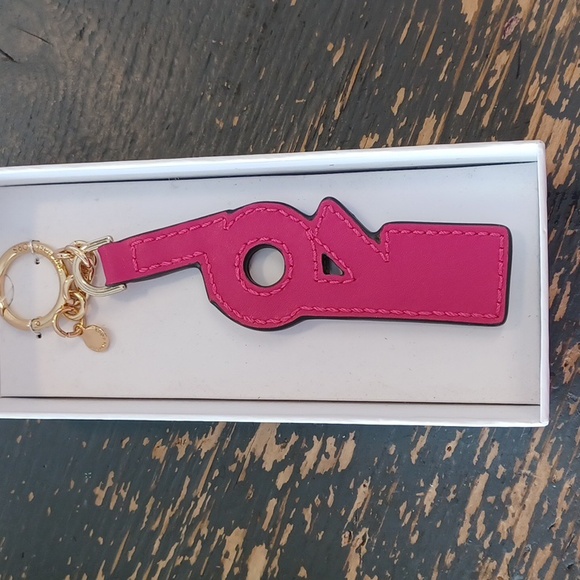 NEW Michael Kors fushia pink studded LOVE bag charm keychain - Picture 4 of 5